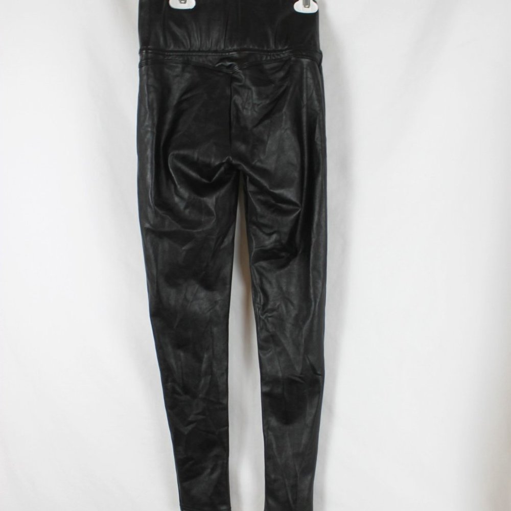VINCE CAMUTO Pants Woman Size XS Black Faux Leather Skinny Leg Elastic Waistband